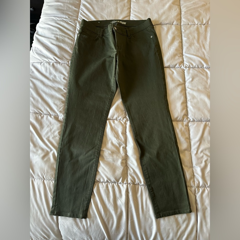 Old Navy RockStar Slim Pants in Dark Olive